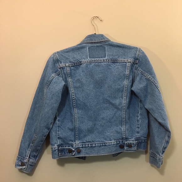 Vintage Levi’s Jean Jacket - Picture 3 of 3